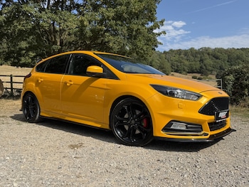Used Ford Focus 2017 for sale - 79637744: Photo