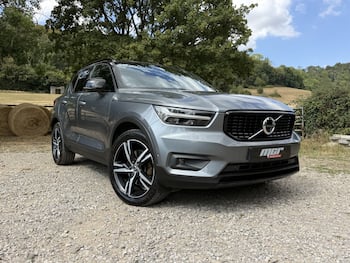 Used Volvo XC40 2018 for sale - 79593791: Photo
