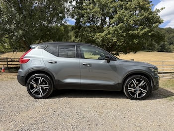 Used Volvo XC40 2018 for sale - 79593791: Photo