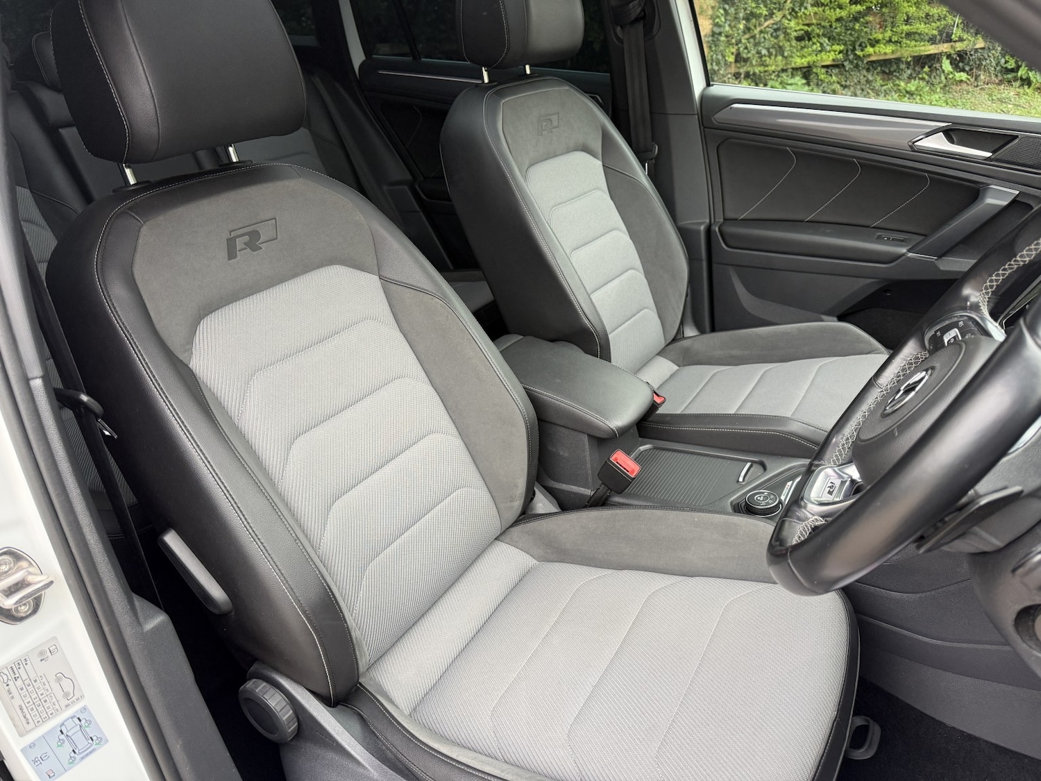 Used Volkswagen Tiguan 2018 for sale - 77997232: Photo 12