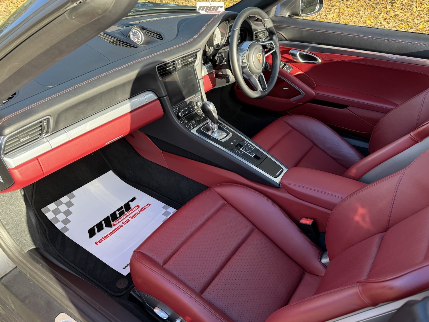 Used Porsche 911 2017 for sale - 77792770: Photo 14