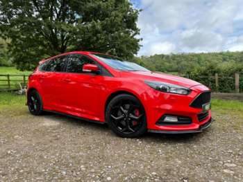 Ford, Focus 2015 (64) 2.0T EcoBoost ST-3 Euro 6 (s/s) 5dr