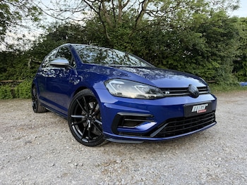Used Volkswagen Golf 2017 for sale - 77896138: Photo