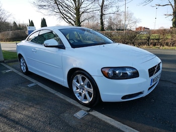 2010 (59) - 2.0D Ice White Convertible 2dr Diesel Manual (158 g/km, 134 bhp)