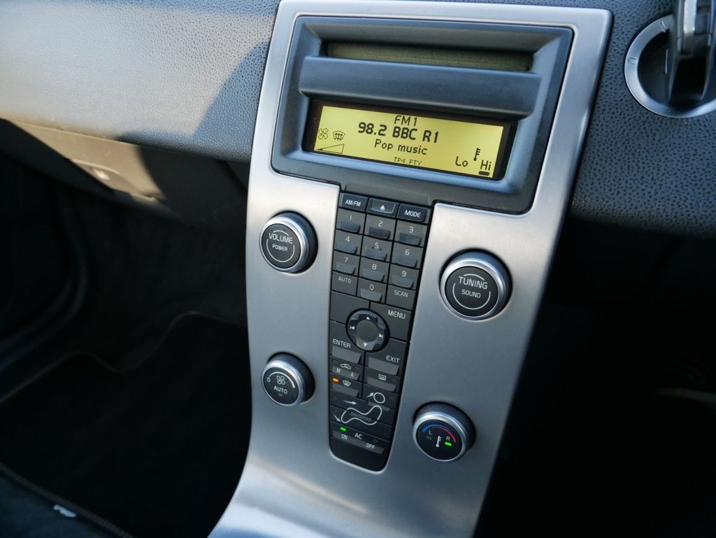 Used Volvo C70 2010 for sale - 77139477: Photo 22