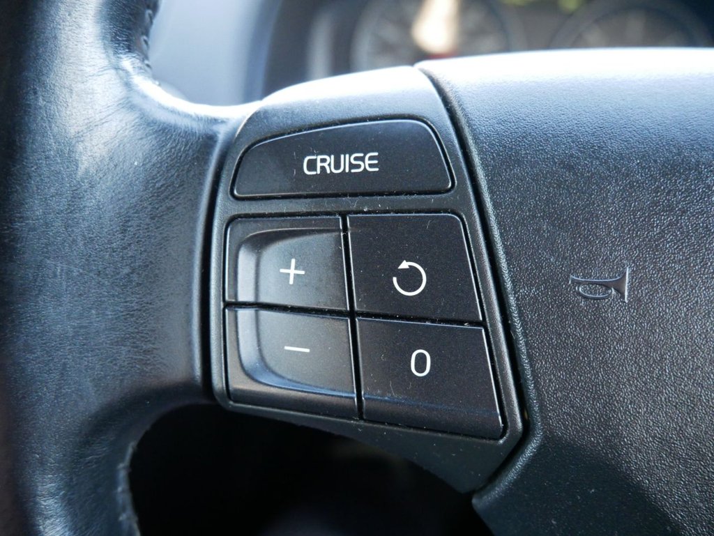 Used Volvo C70 2010 for sale - 77139477: Photo 25