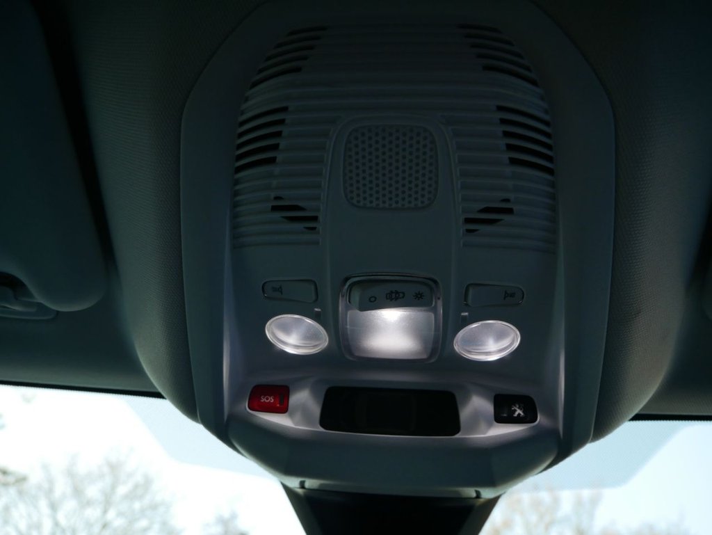 Used Peugeot 3008 2018 for sale - 77188080: Photo 36