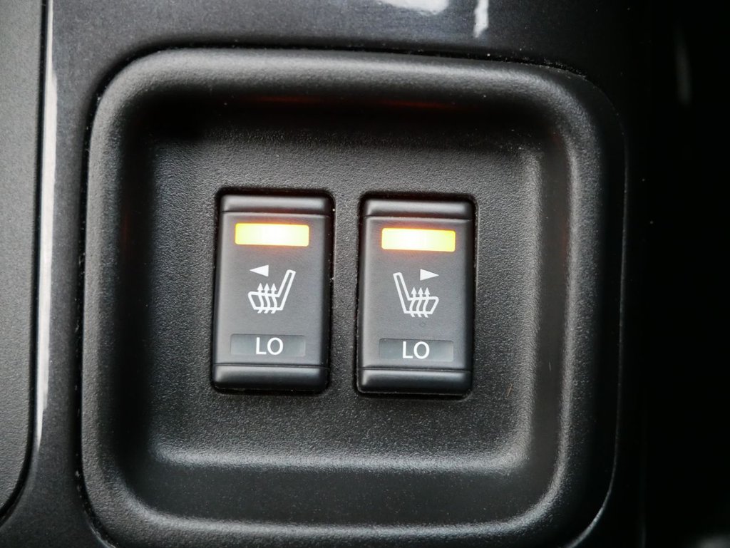 Used Nissan Juke 2018 for sale - 77302070: Photo 32