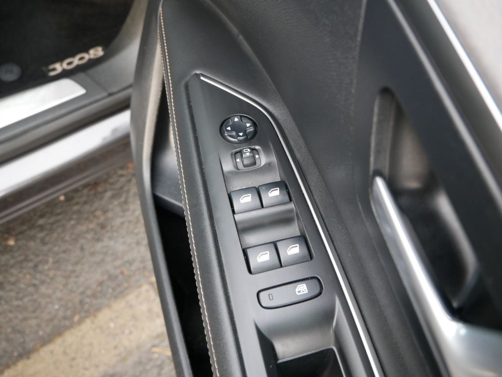 Used Peugeot 3008 2019 for sale - 76923639: Photo 15