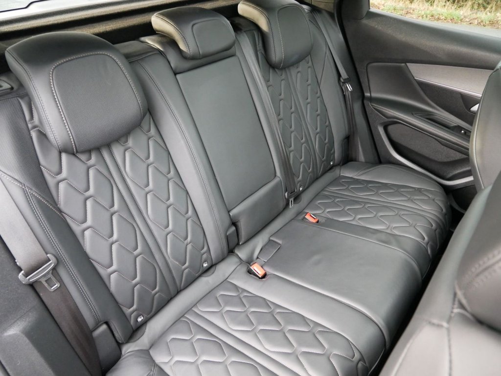 Used Peugeot 3008 2019 for sale - 76923639: Photo 20