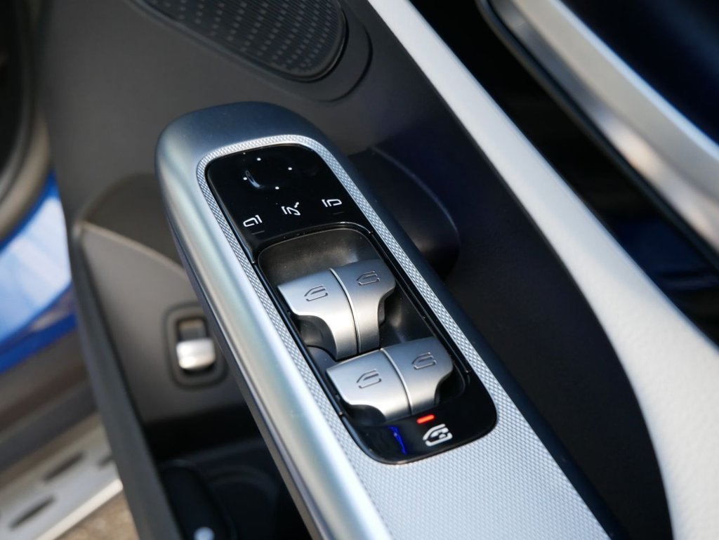 Used Mercedes-Benz GLC 2024 for sale - 76356215: Photo 16