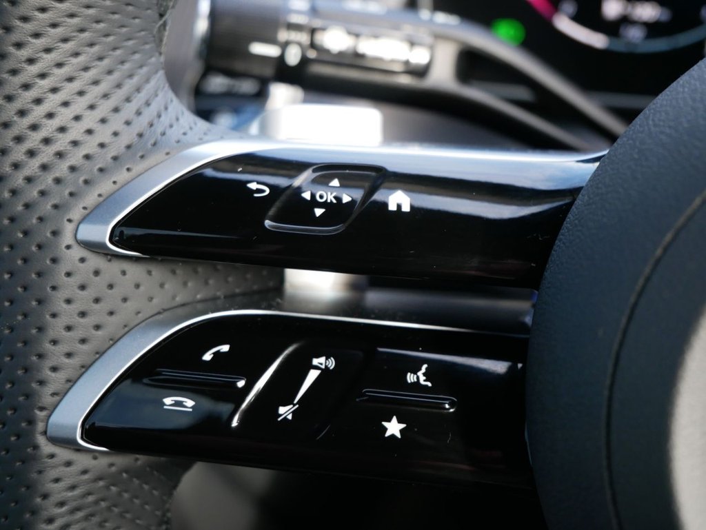 Used Mercedes-Benz GLC 2024 for sale - 76356215: Photo 19