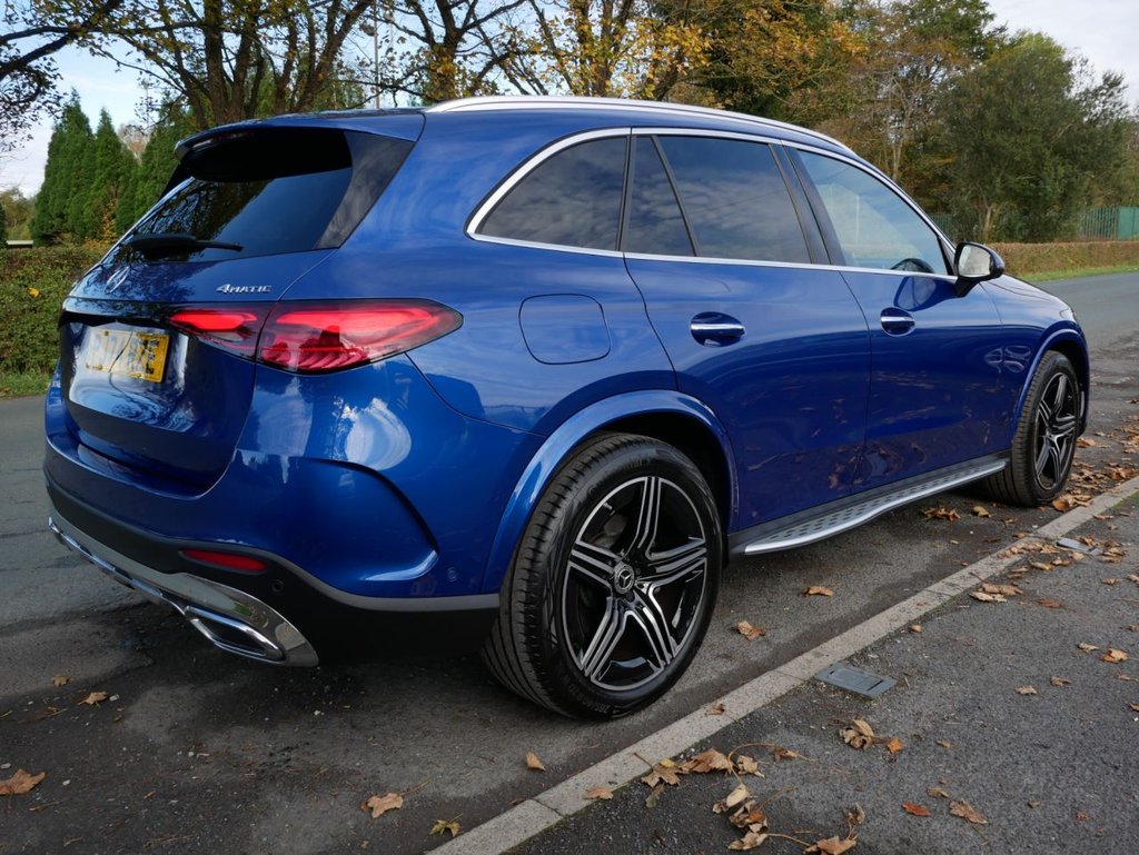 Used Mercedes-Benz GLC 2024 for sale - 76356215: Photo 2