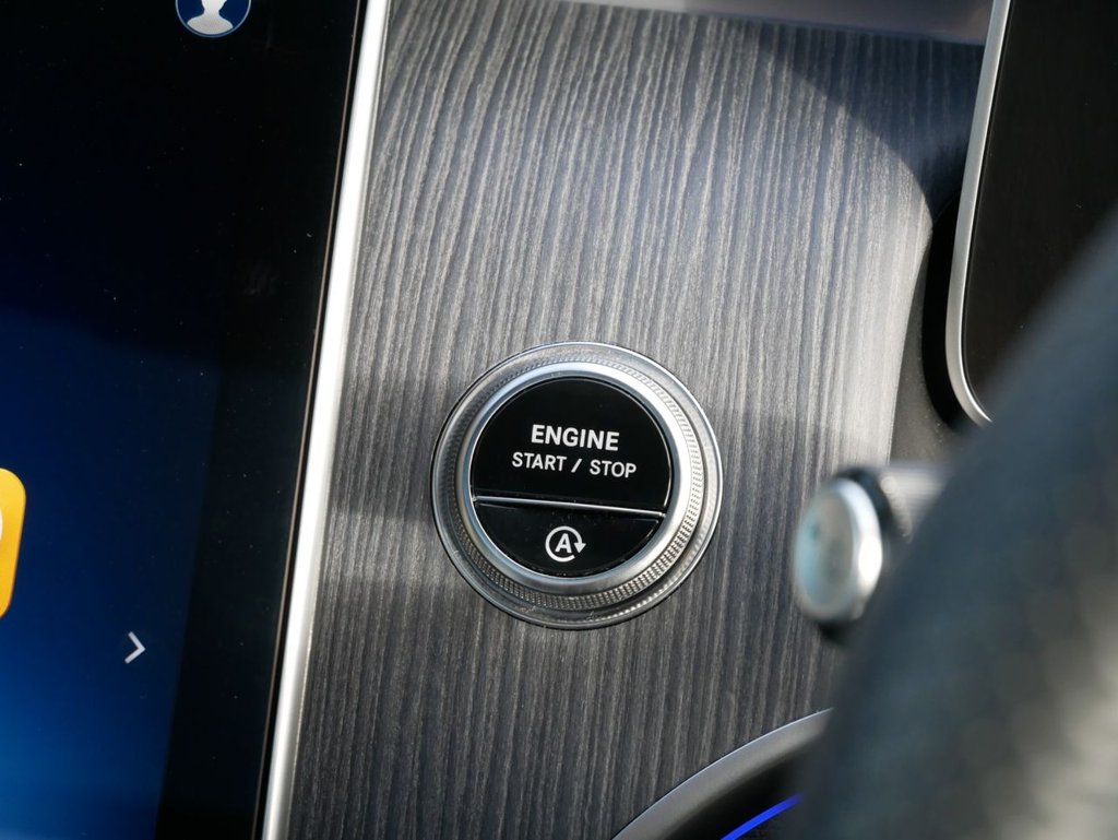 Used Mercedes-Benz GLC 2024 for sale - 76356215: Photo 35