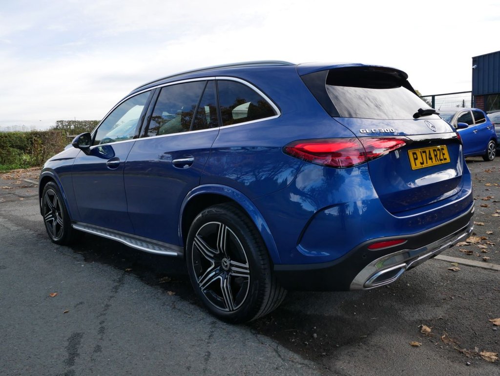 Used Mercedes-Benz GLC 2024 for sale - 76356215: Photo 5