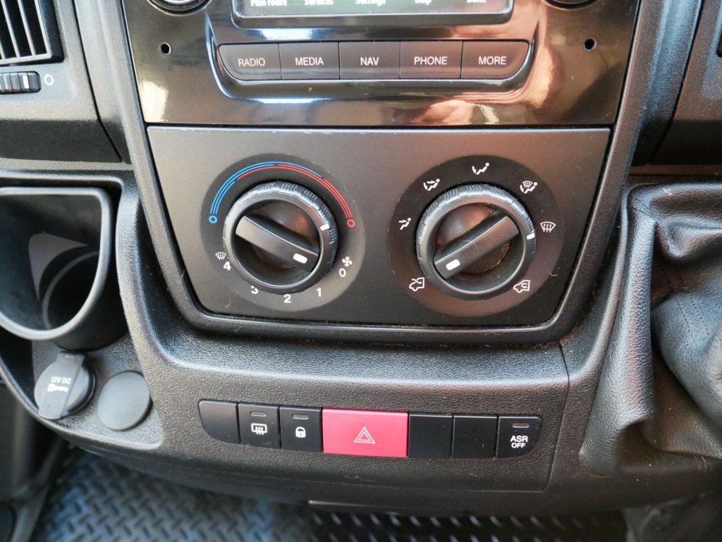 Used Peugeot Boxer 2015 for sale - 77250059: Photo 29