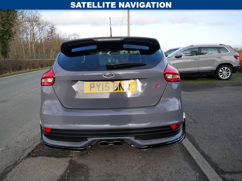 Used Ford Focus 2015 for sale - 77313507: Photo 3