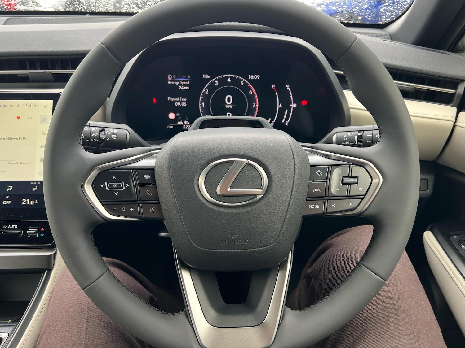 Used Lexus LBX 2025 for sale - 77124459: Photo 21