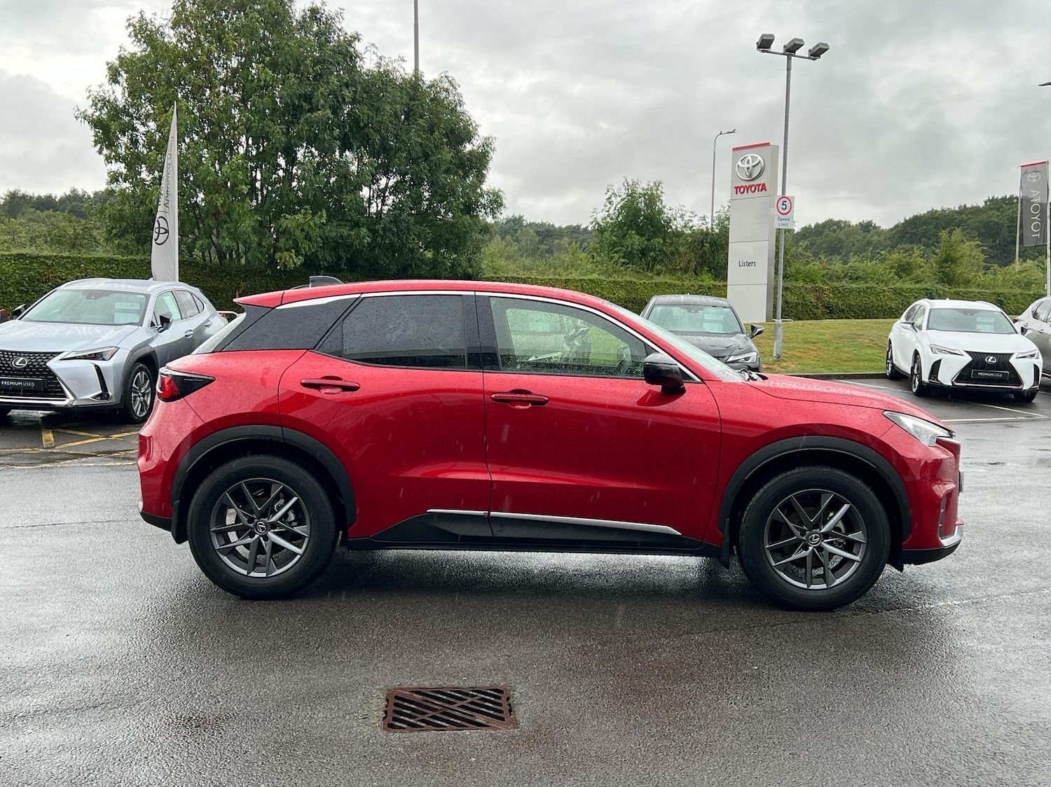 Used Lexus LBX 2025 for sale - 77124459: Photo 4