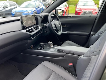 Used Lexus UX 2025 for sale - 75867731: Photo
