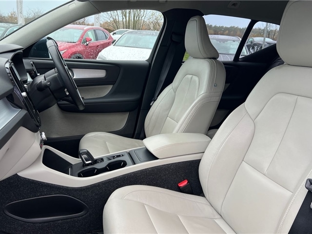 Used Volvo XC40 2021 for sale - 76800484: Photo 10