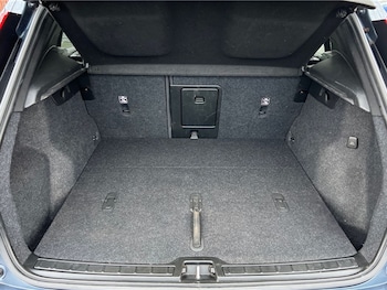 Used Volvo XC40 2021 for sale - 76800484: Photo