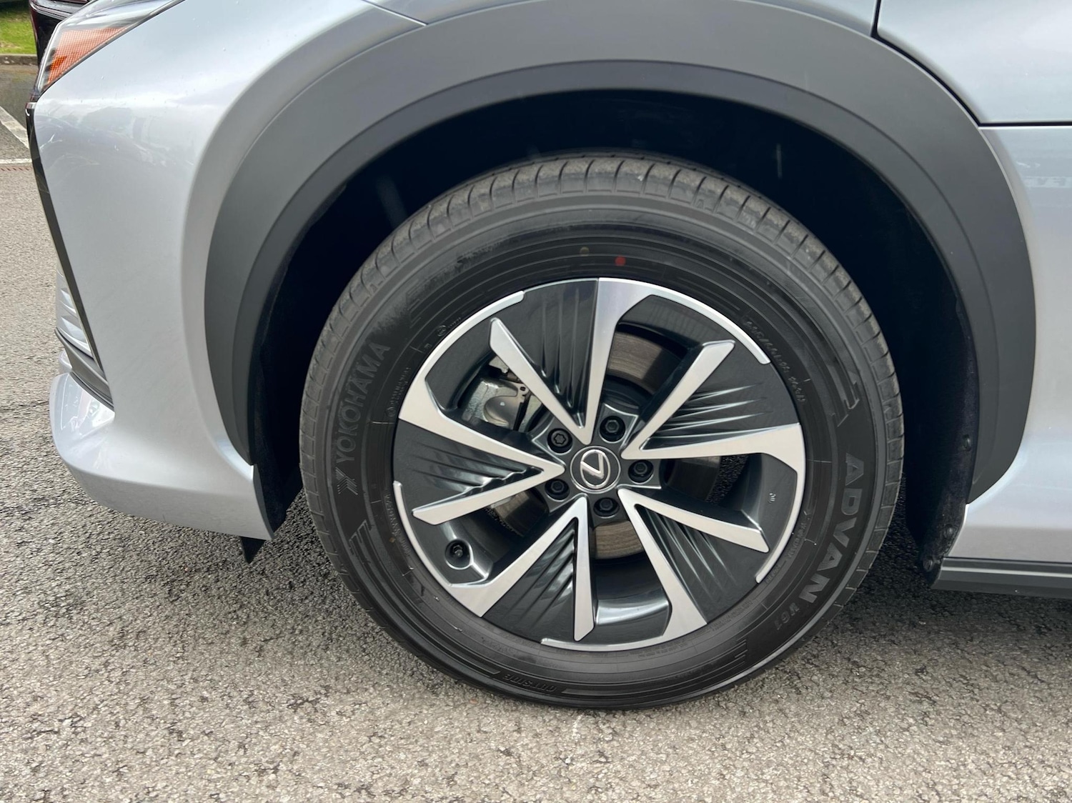 Used Lexus RZ 2025 for sale - 76692739: Photo 18