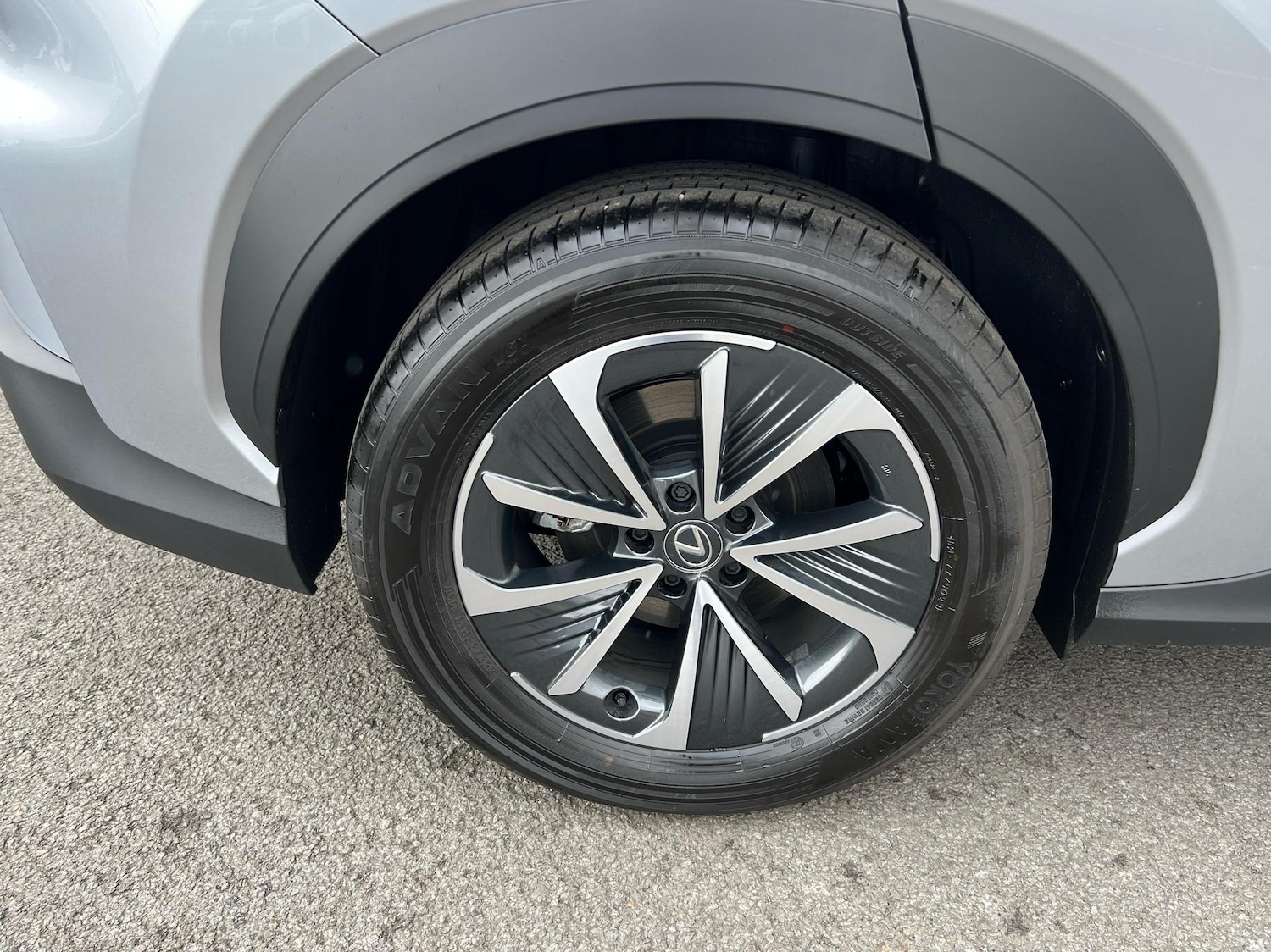 Used Lexus RZ 2025 for sale - 76692739: Photo 21