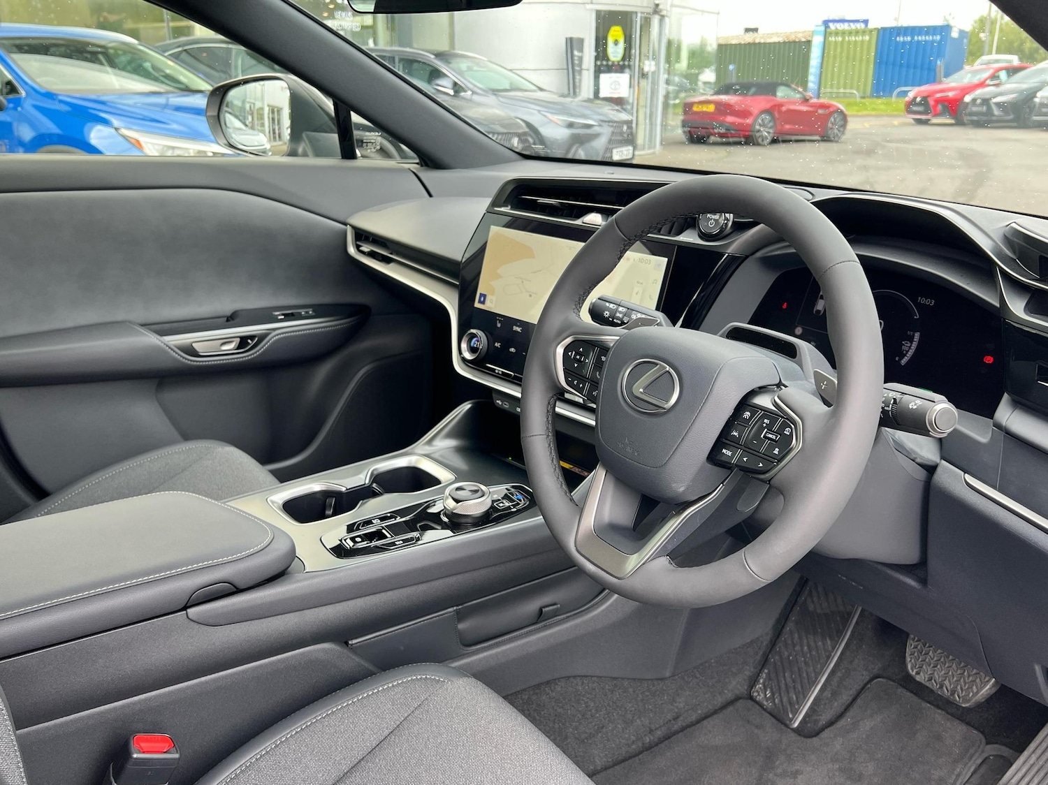 Used Lexus RZ 2025 for sale - 76692739: Photo 6