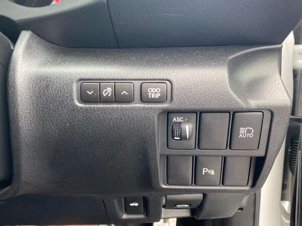 Used Lexus IS 2018 for sale - 76017629: Photo 27