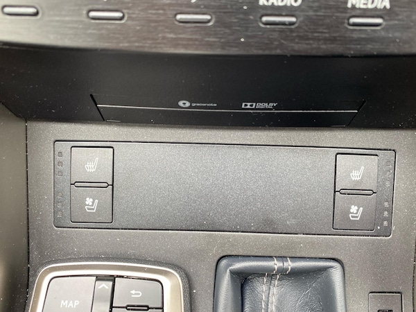 Used Lexus IS 2018 for sale - 76017629: Photo 28