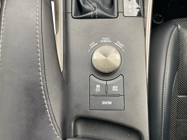 Used Lexus IS 2018 for sale - 76017629: Photo 29