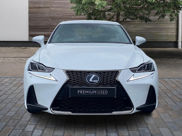 Used Lexus IS 2018 for sale - 76017629: Photo 7