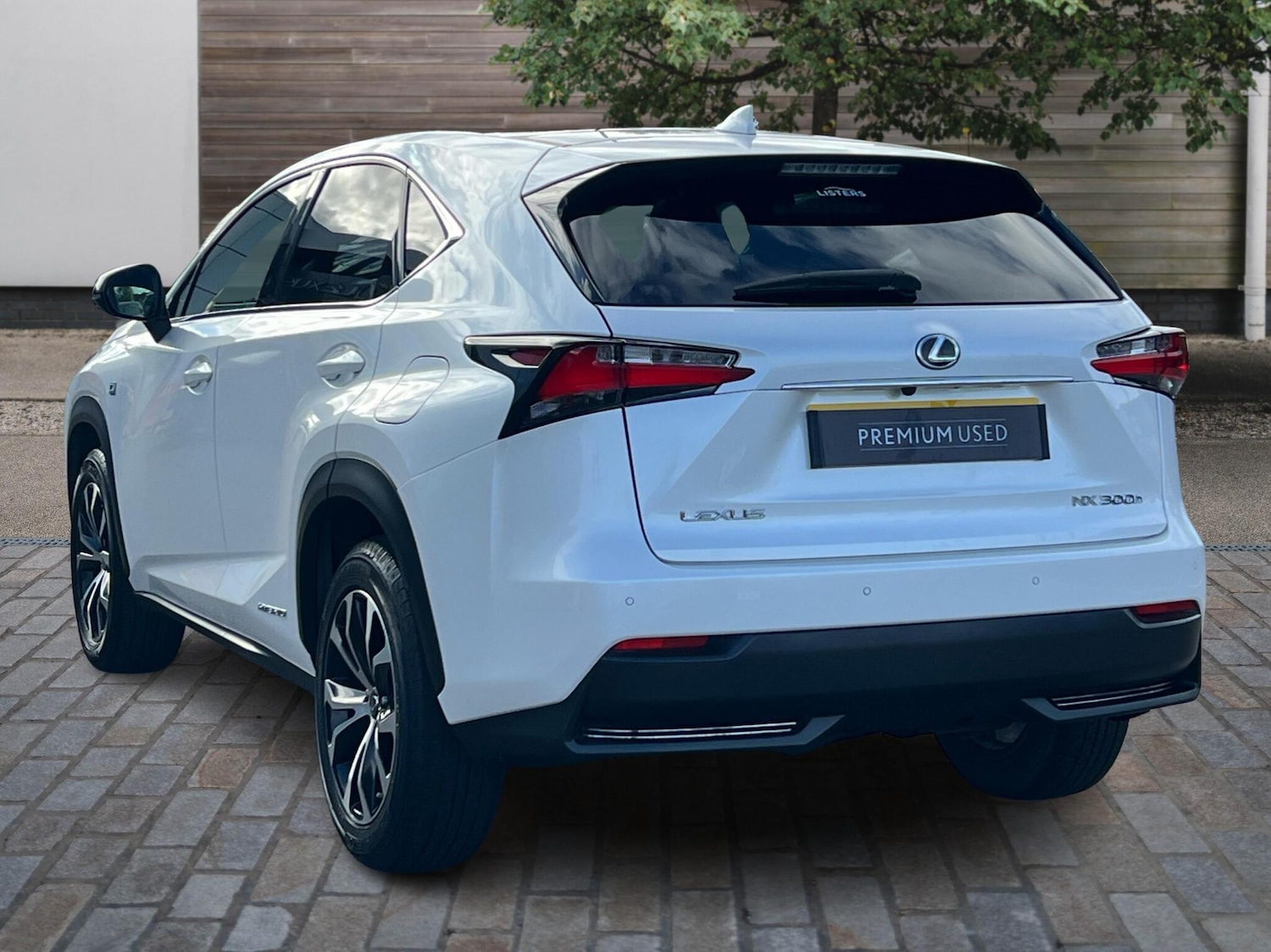 Used Lexus NX 2016 for sale - 77231620: Photo 3