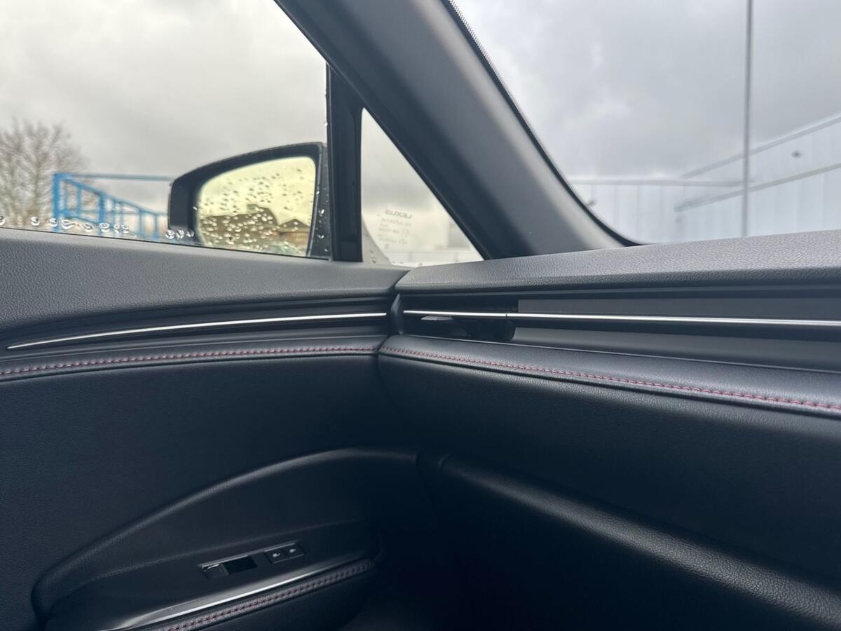 Used Lexus LBX 2024 for sale - 77388410: Photo 25