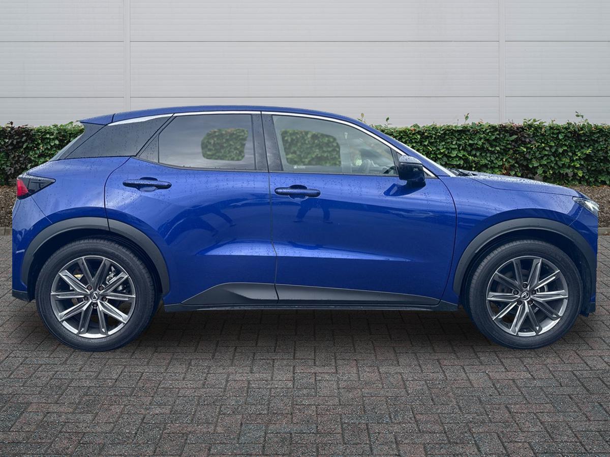 Used Lexus LBX 2024 for sale - 77388410: Photo 5