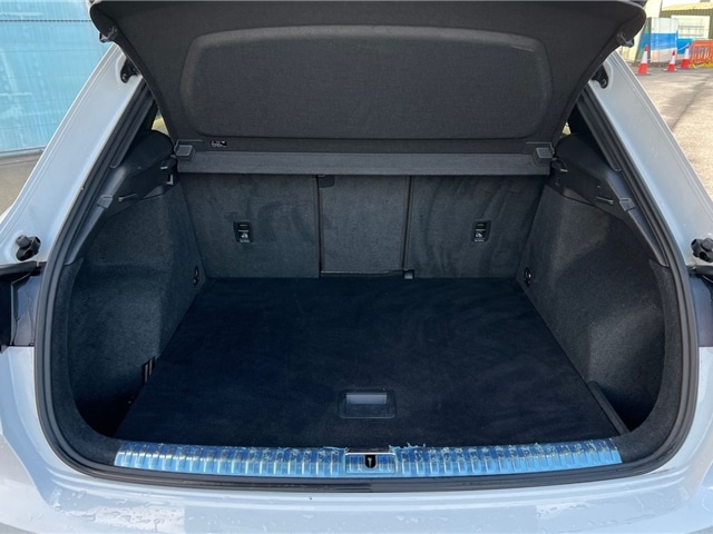 Used Audi Q3 2020 for sale - 77013464: Photo 2