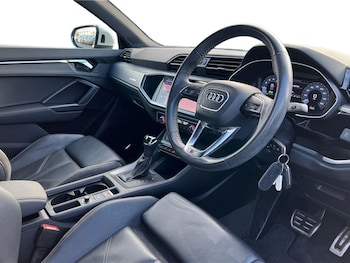 Used Audi Q3 2020 for sale - 77013464: Photo