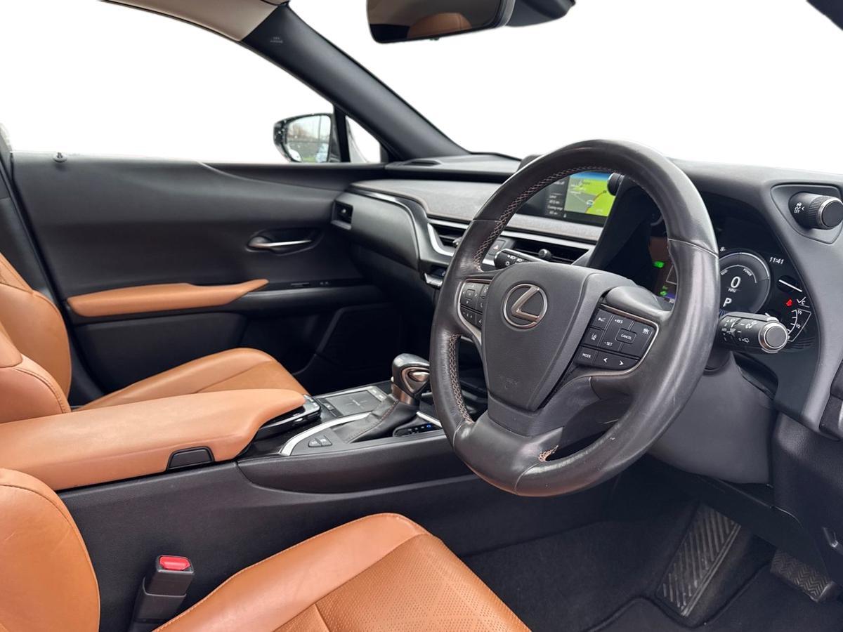 Used Lexus UX 2020 for sale - 76942842: Photo 12