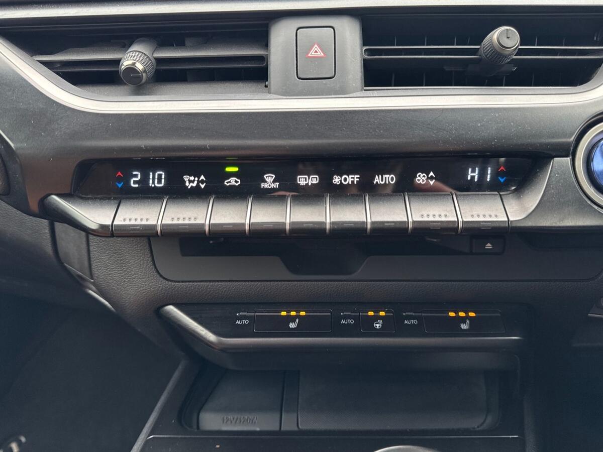 Used Lexus UX 2020 for sale - 76942842: Photo 24