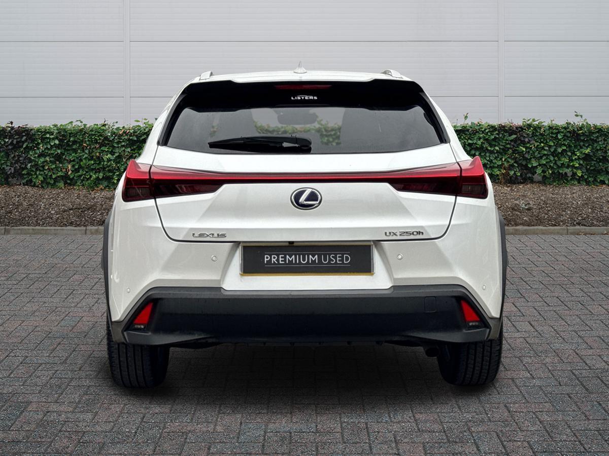 Used Lexus UX 2020 for sale - 76942842: Photo 4
