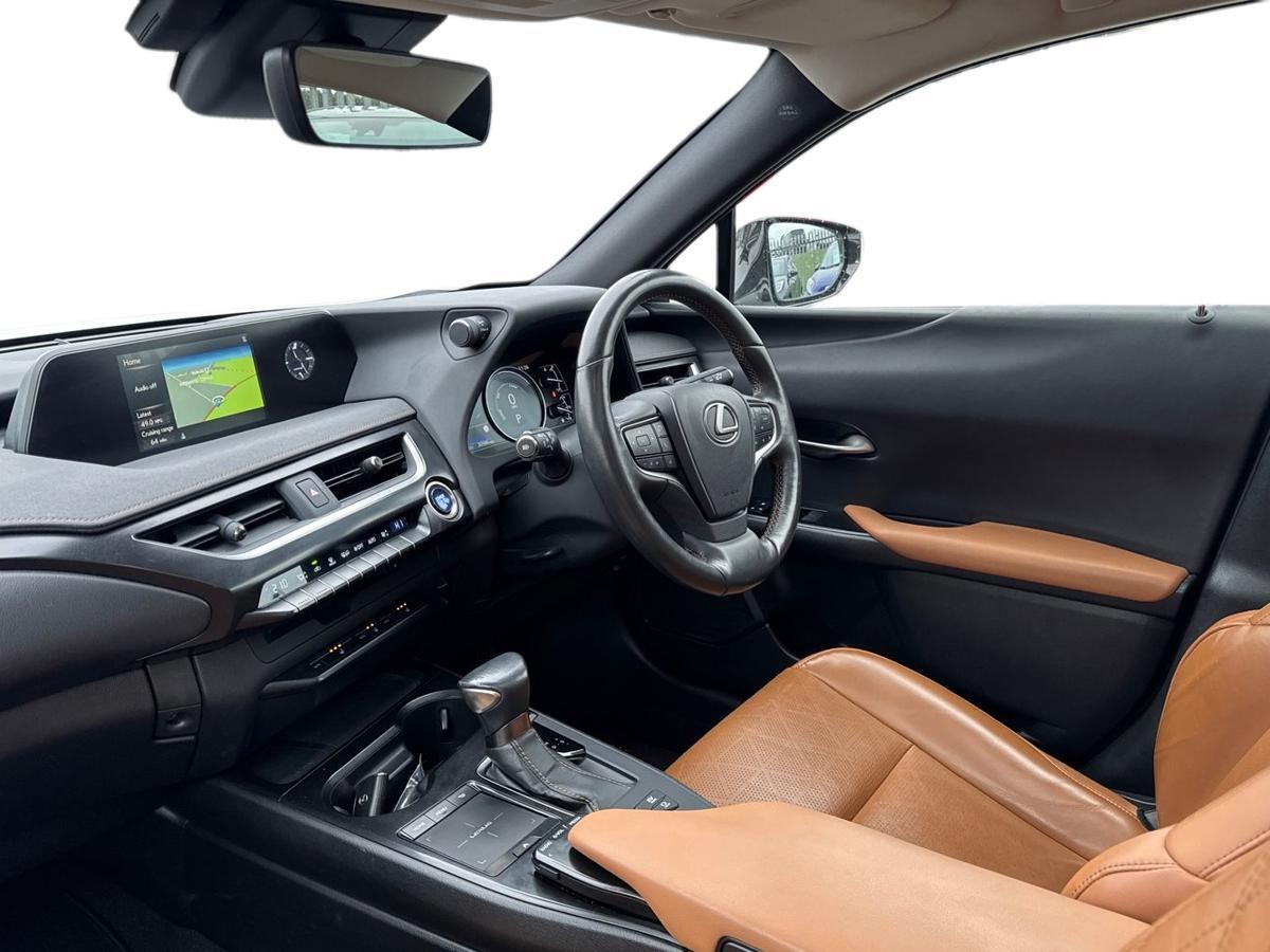 Used Lexus UX 2020 for sale - 76942842: Photo 7