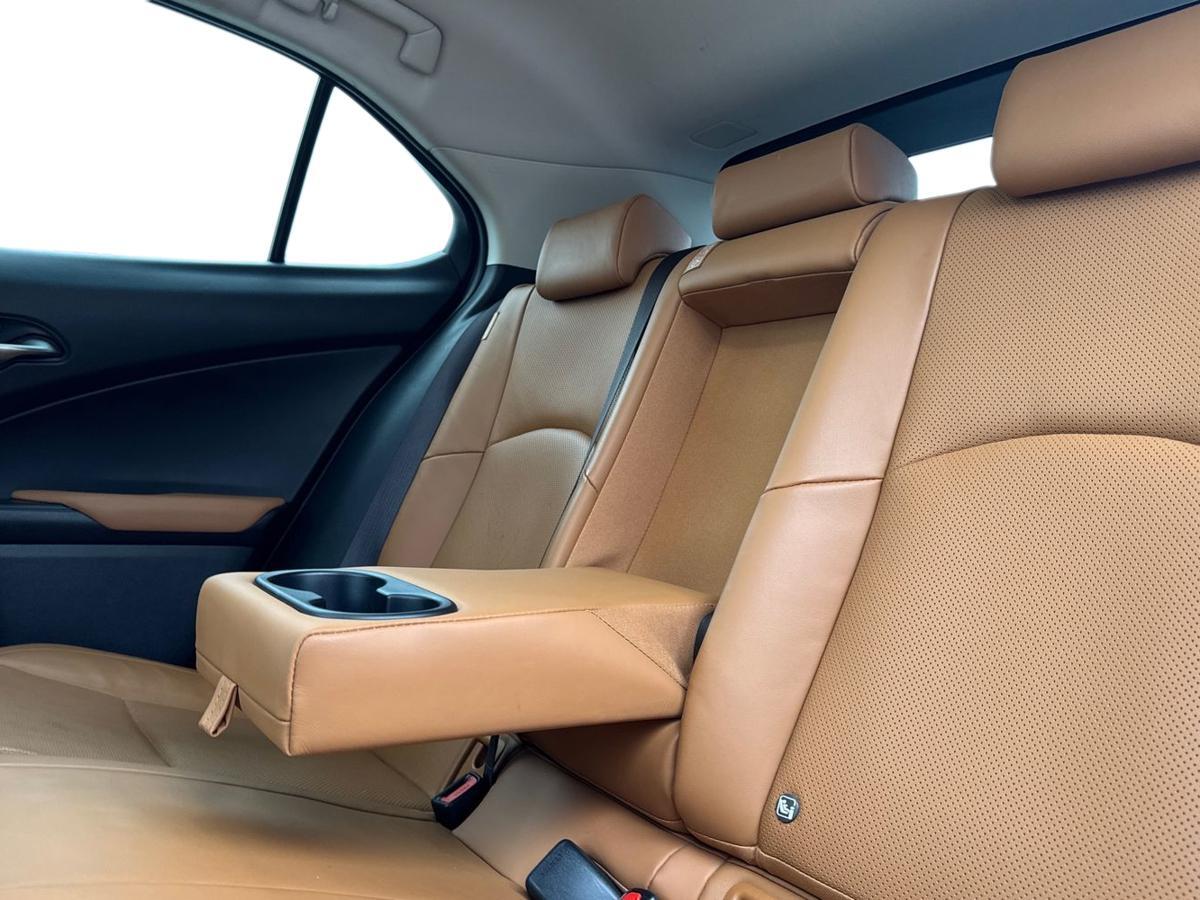 Used Lexus UX 2020 for sale - 76942842: Photo 9