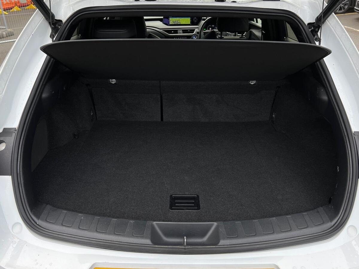 Used Lexus UX 2022 for sale - 76800676: Photo 10