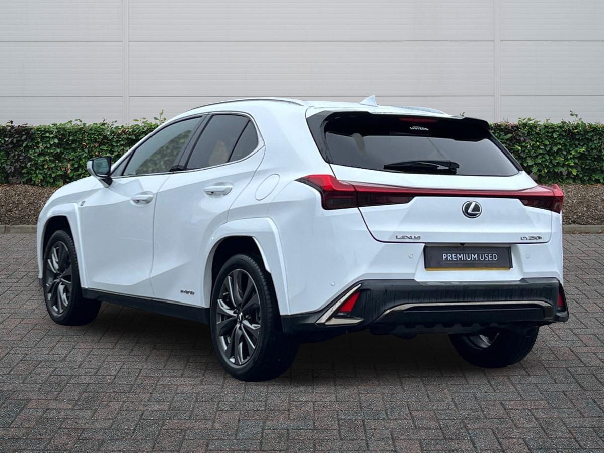 Used Lexus UX 2022 for sale - 76800676: Photo 2