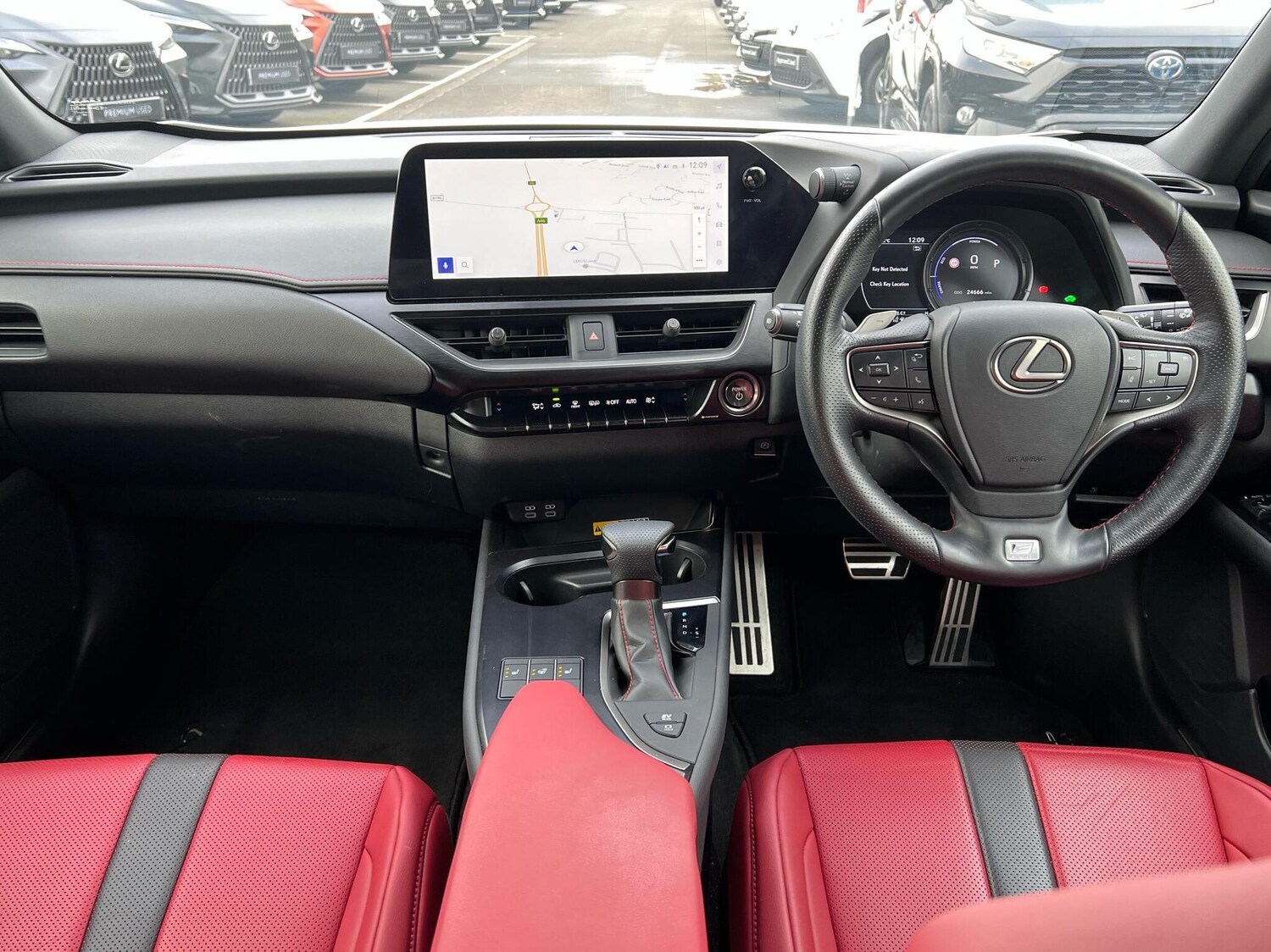 Used Lexus UX 2022 for sale - 76372400: Photo 12
