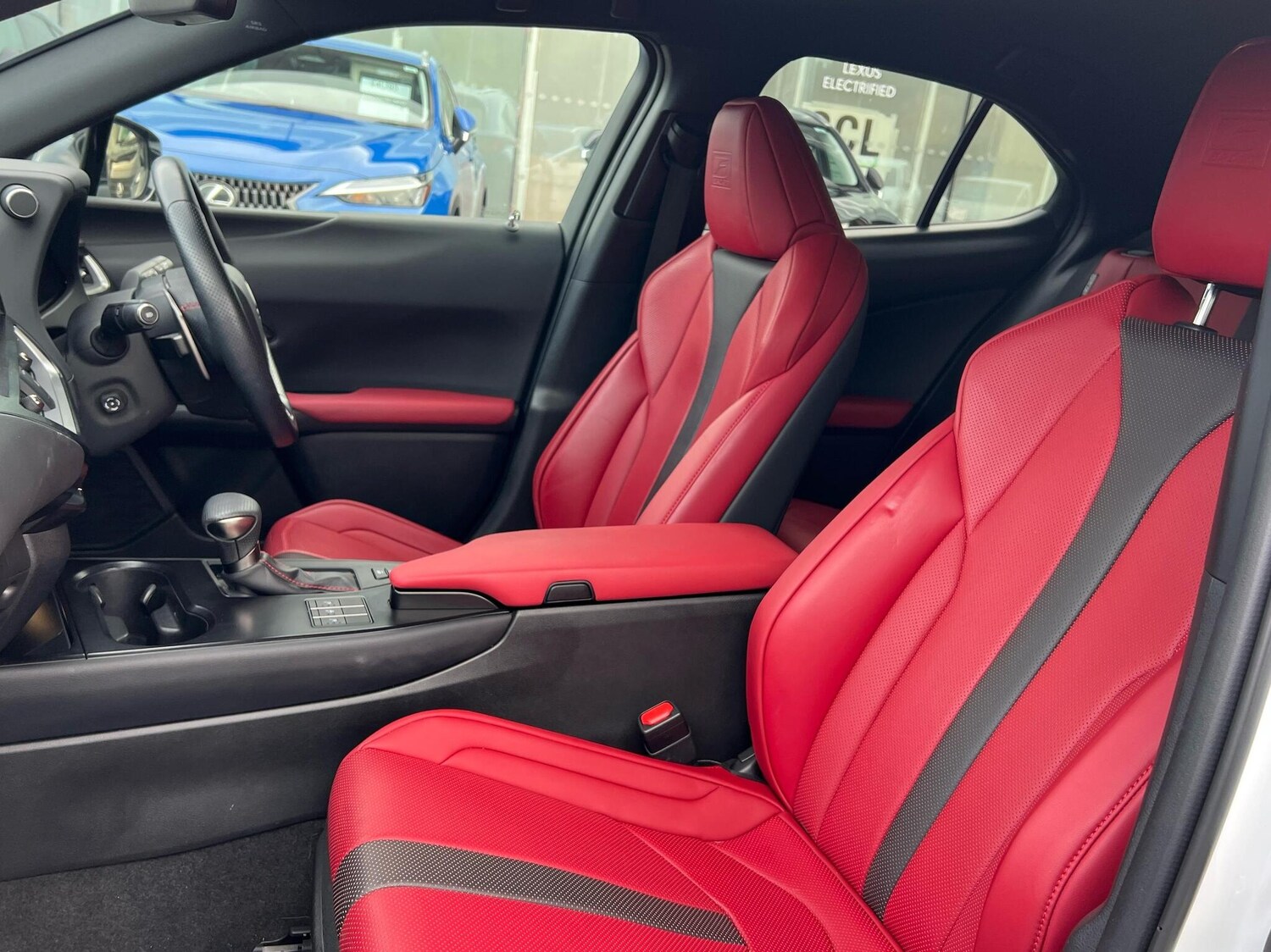 Used Lexus UX 2022 for sale - 76372400: Photo 16