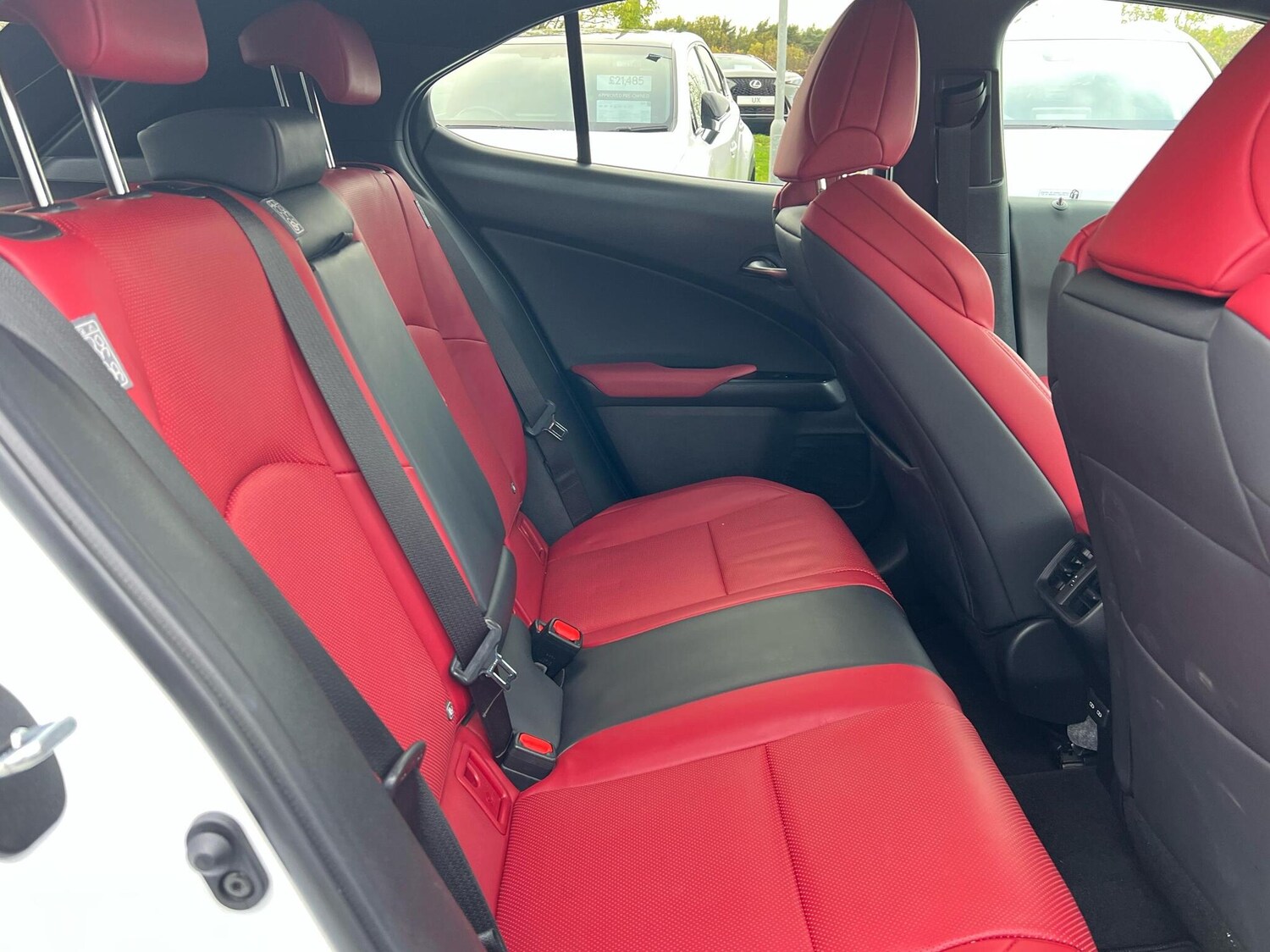Used Lexus UX 2022 for sale - 76372400: Photo 9