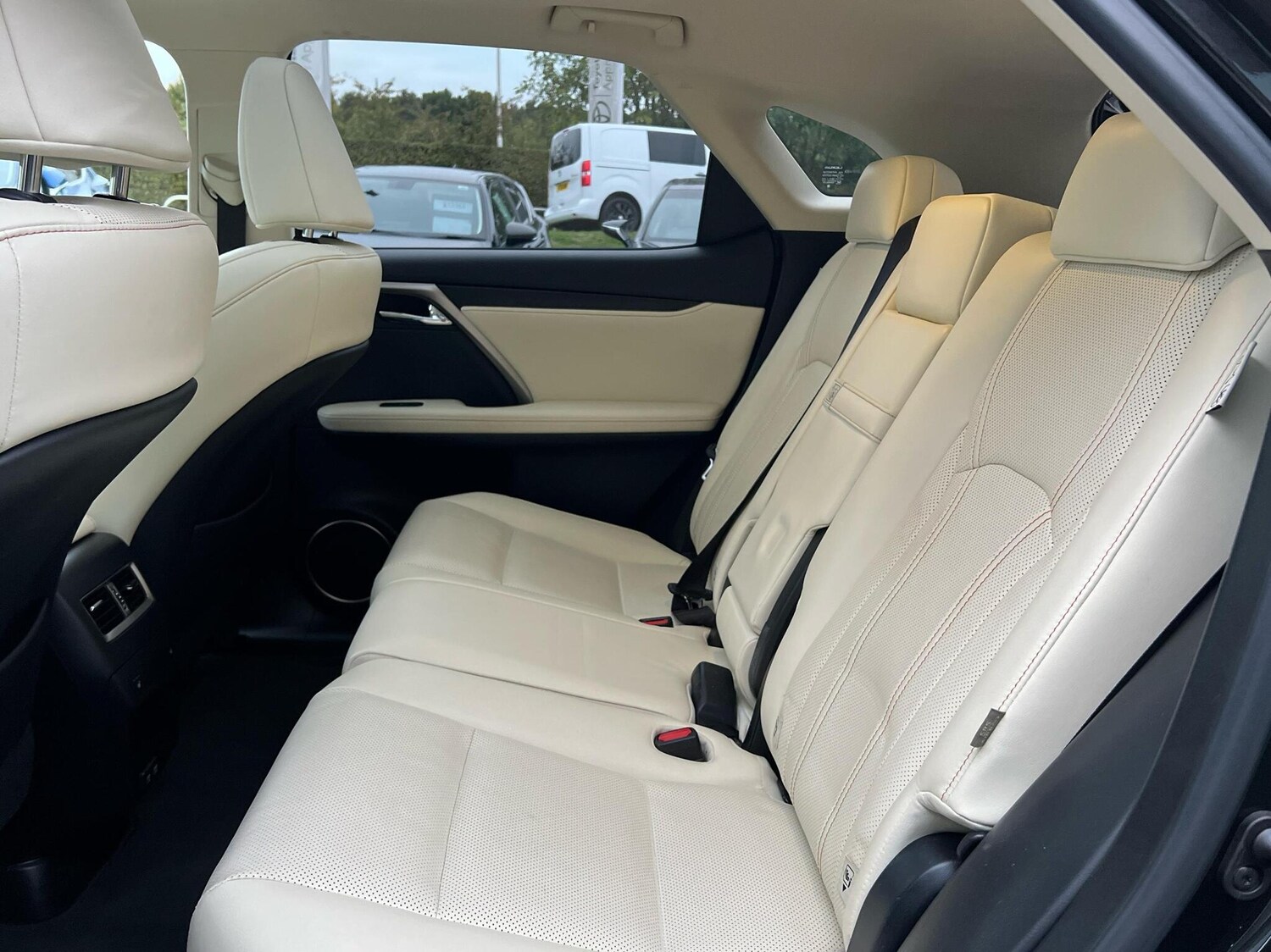 Used Lexus RX 2022 for sale - 76248470: Photo 16