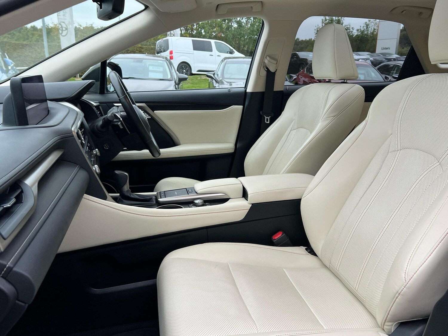 Used Lexus RX 2022 for sale - 76248470: Photo 19